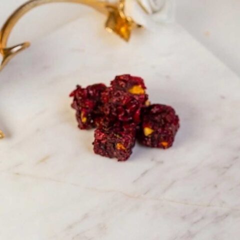 natural extracted edible oil